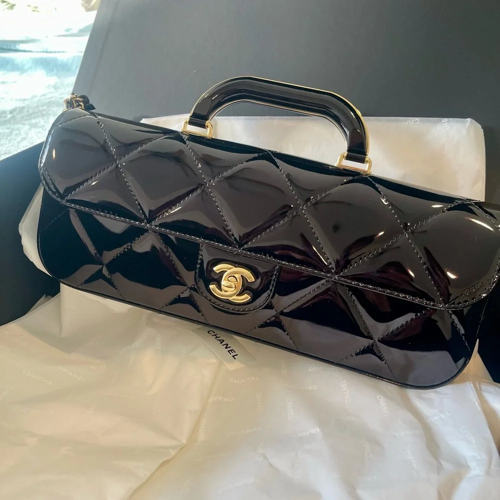 Chanel Quilted Patent Leather Top-Handle Shoulder Bag in Dark Brown - Picture 2 of 3